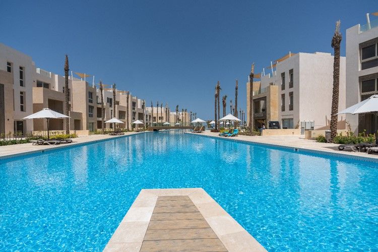 4 BR Apartment with Roof and Pool view - 76